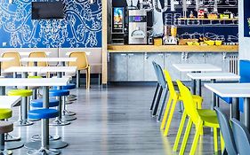 Ibis Budget Fréjus St Raphaël Centre Tassigny